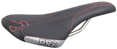 Turnix Titanium Zadel Standard