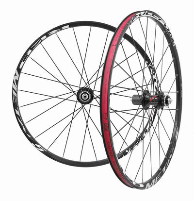 Red Metal 5 MTB Disc CenterLock Wielset