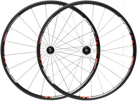 picture F2R Full Carbon Clincher Wielset met Fast Forward Naaf