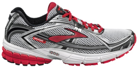 Ravenna 3 Silver/Red Heren Running Schoen - Nieuw met een verstelbare voetboog. Verwacht een strakke pasvorm die voorziet in de juiste hoeveelheid ondersteuning.
