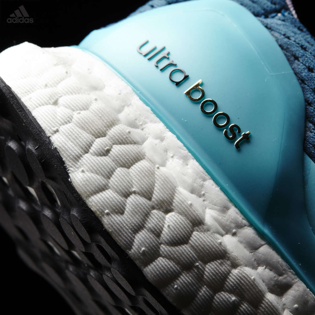 adidas Ultra Boost Hardloopschoenen Groen/Zwart/Paars Dames koop je bij  Futurumshop.nl