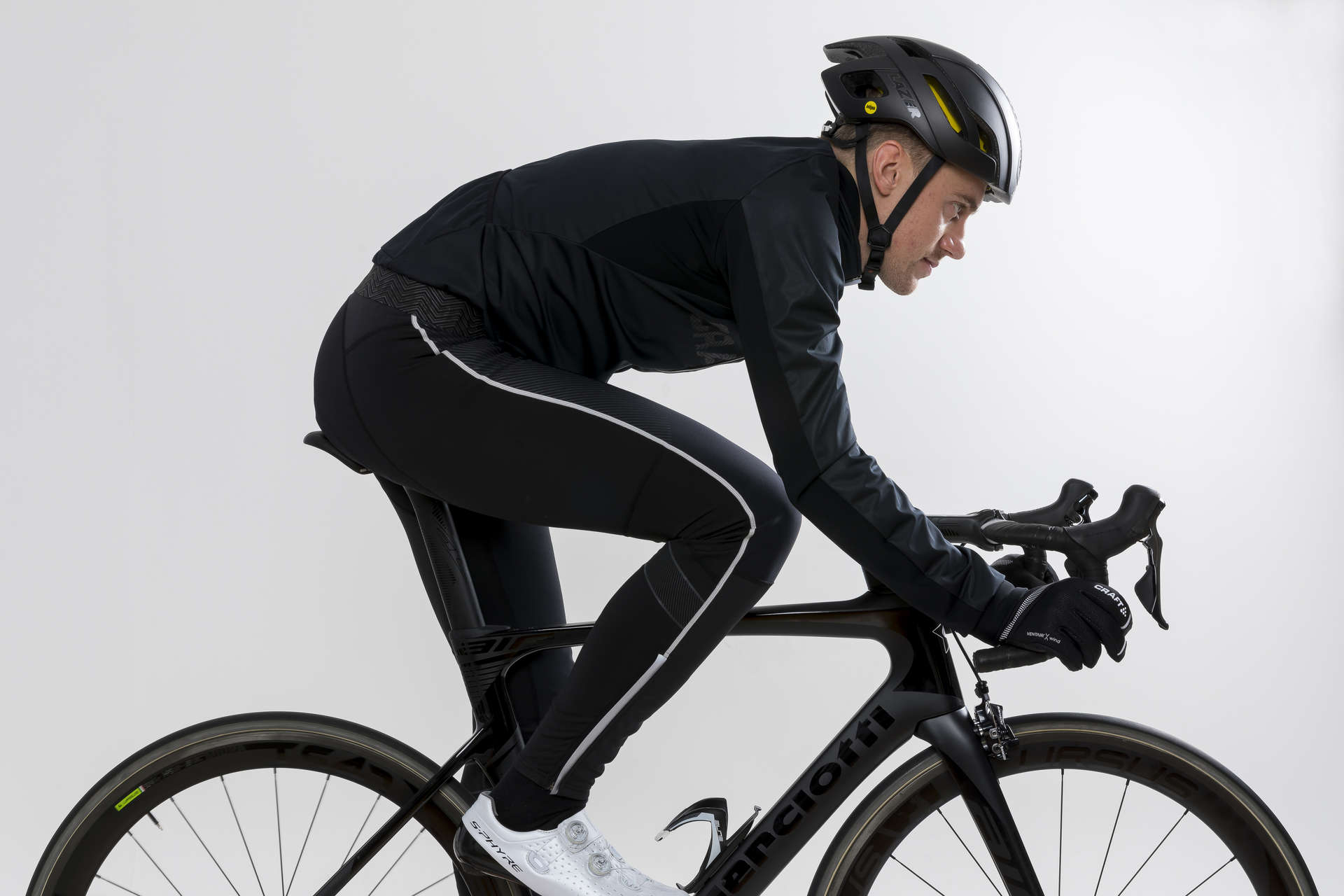Ideal Pro Wind Fietsbroek Lang Met Zeem en Bretels Zwart Heren