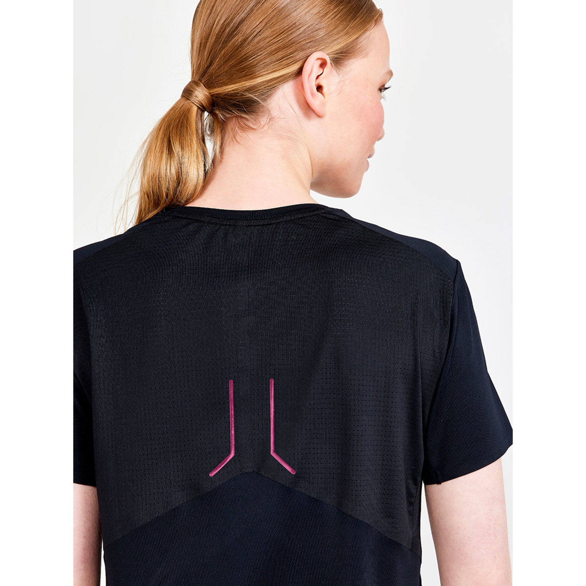 Craft PRO Hypervent Hardloopshirt Korte Mouwen Zwart Dames