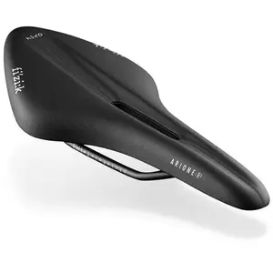 Fizik Arione R5 Open Regular Zadel Zwart