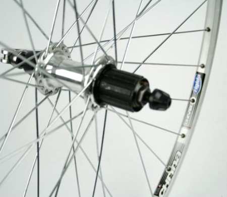 FuturumShop Race Achterwiel 28 inch 8/9/10 Speed koop je bij Futurumshop.nl