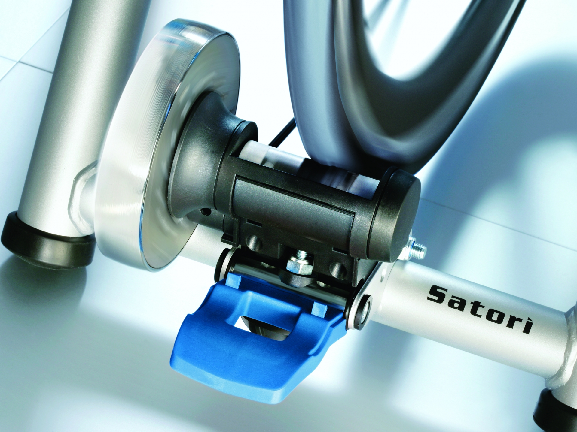 tacx satori battery change