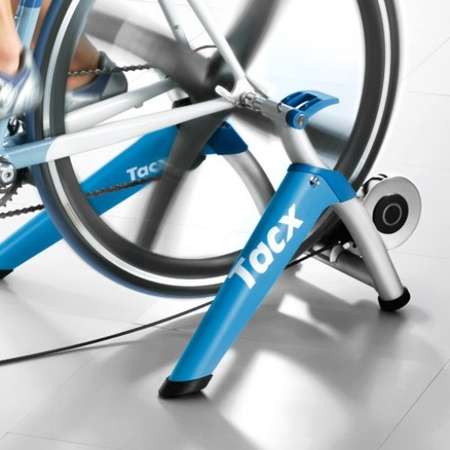 tacx t2400 satori smart turbo trainer