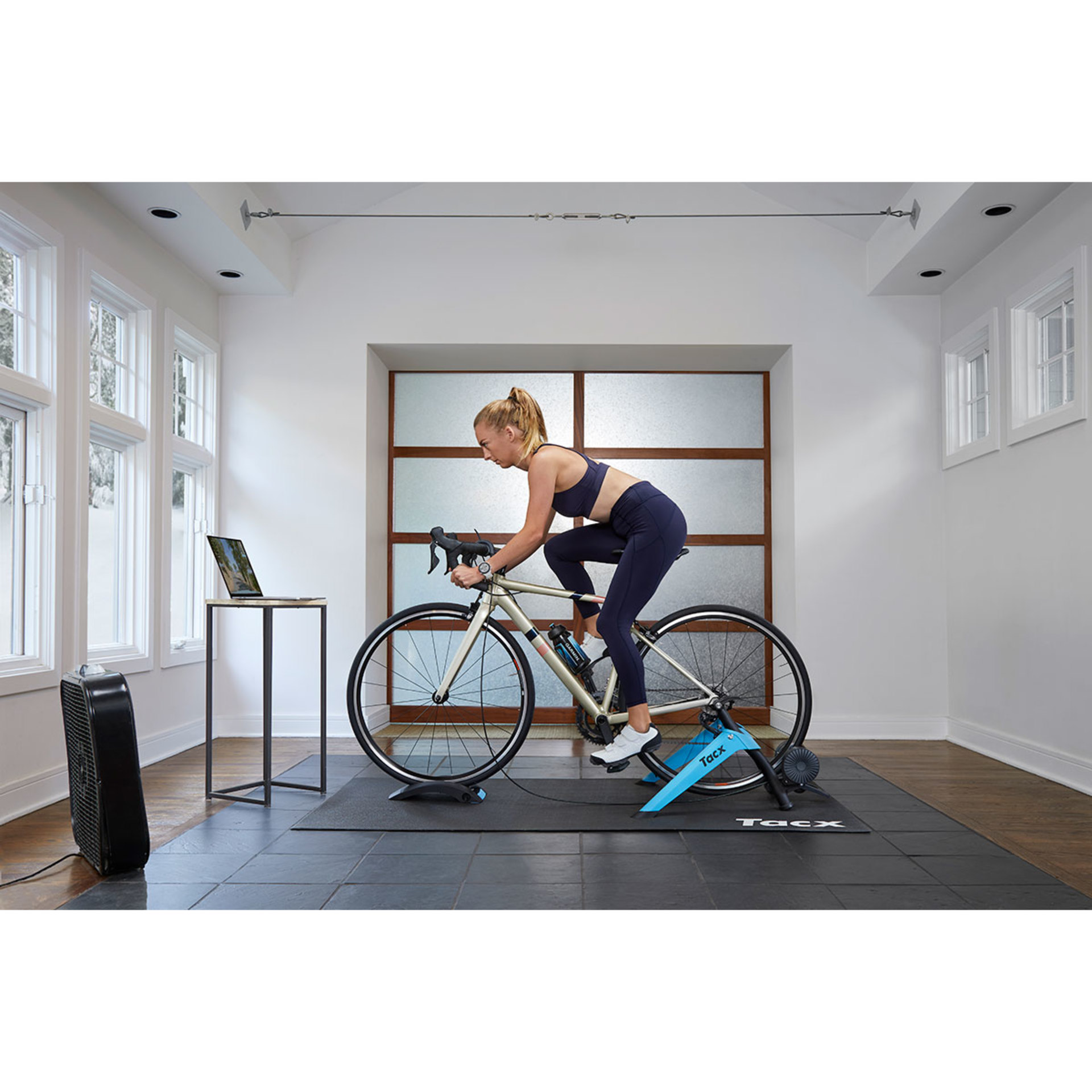 Tacx  Boost Trainer