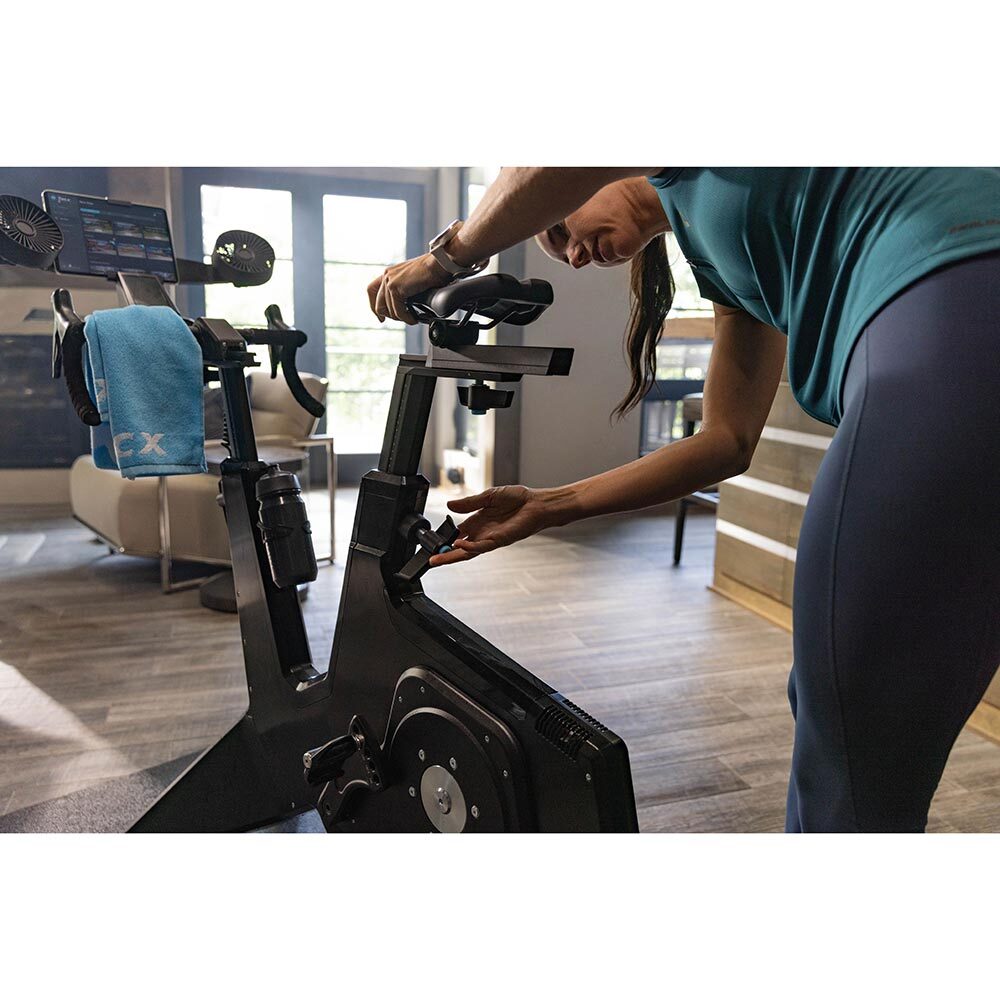 Tacx  NEO Bike Plus Smart Trainer