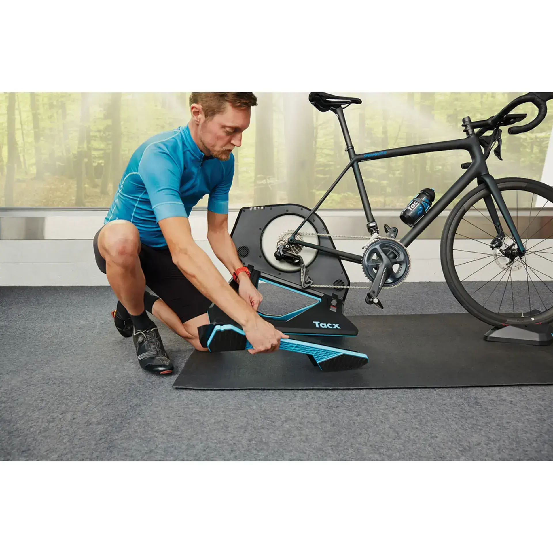 Tacx  NEO 2T Smart Fietstrainer T2875.61 + Accessoire Box