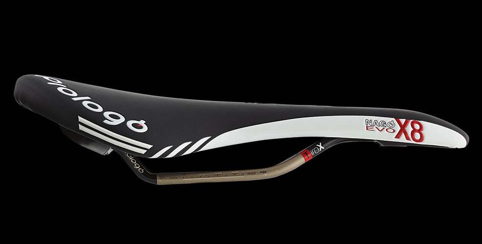 Prologo Nago Evo X8 TIROX Zadel Hardblack/Wit koop je bij