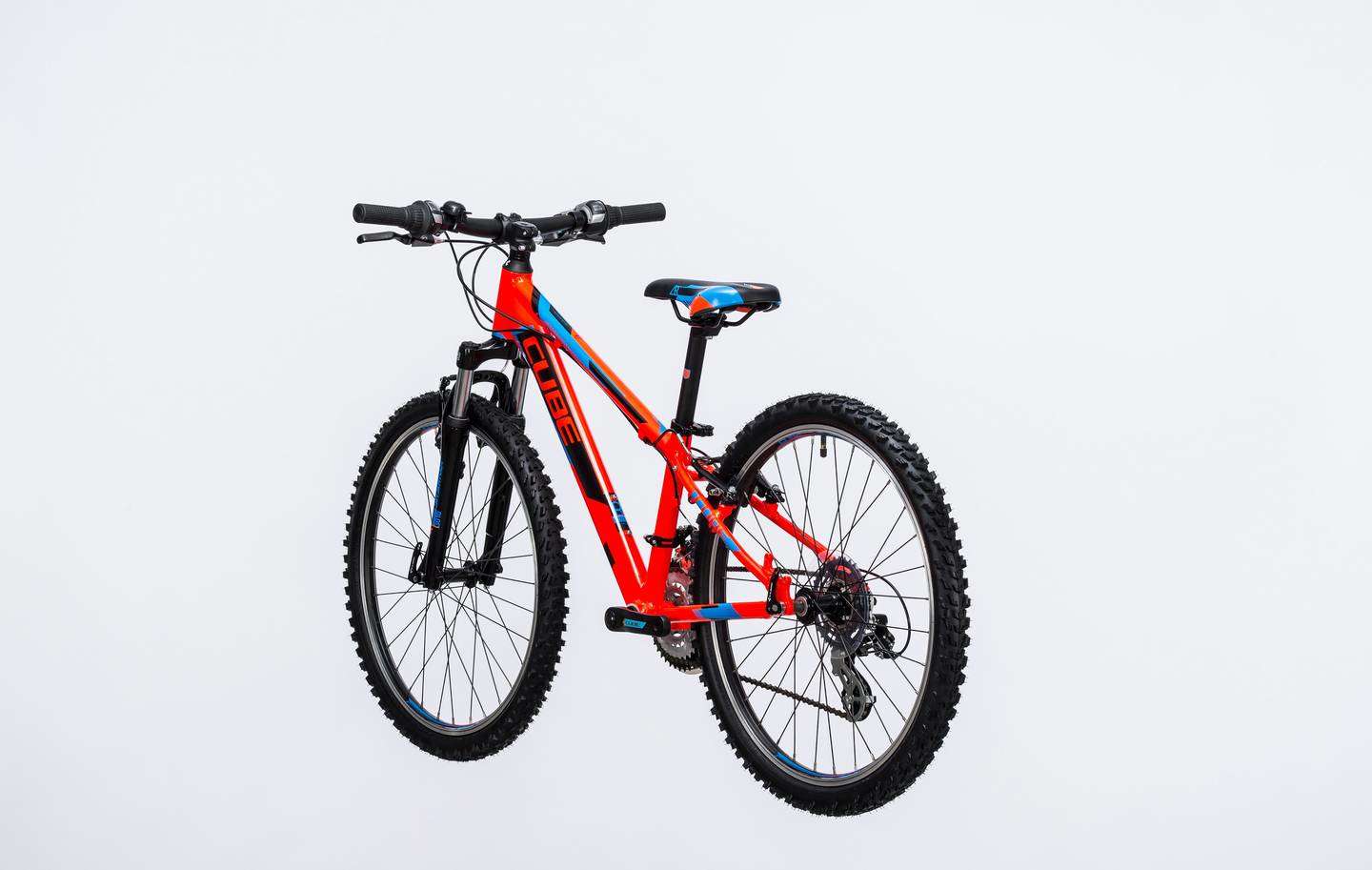 Cube Kid 240 Action Team Kinderfiets Rood Blauw koop je bij Futurumshop