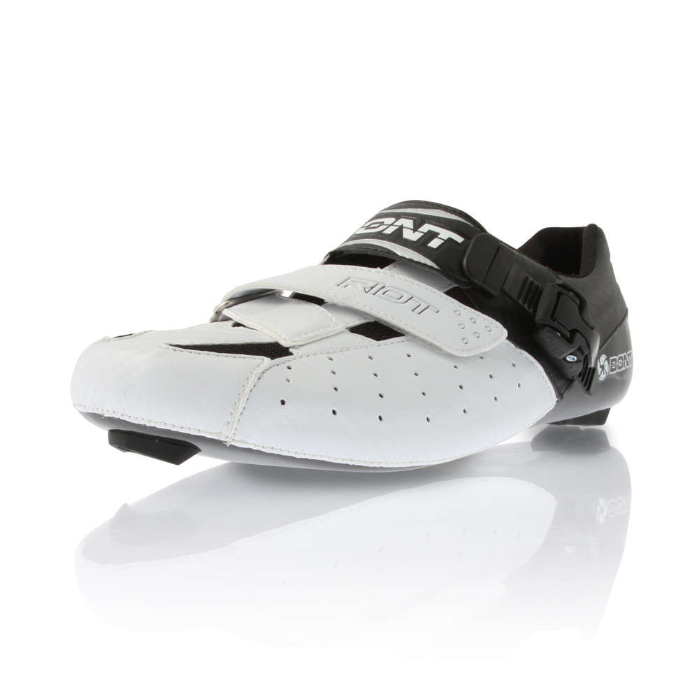 Bont Riot Wielrenschoenen Wit Zwart Heren koop je bij Futurumshop