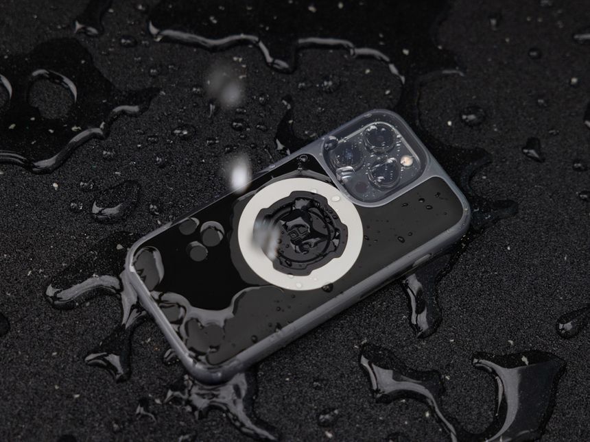 Quad lock iphone 12 deals