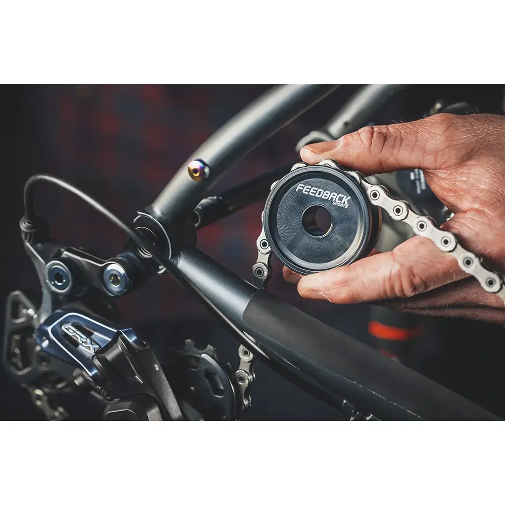 Thru Axle Chain Keeper