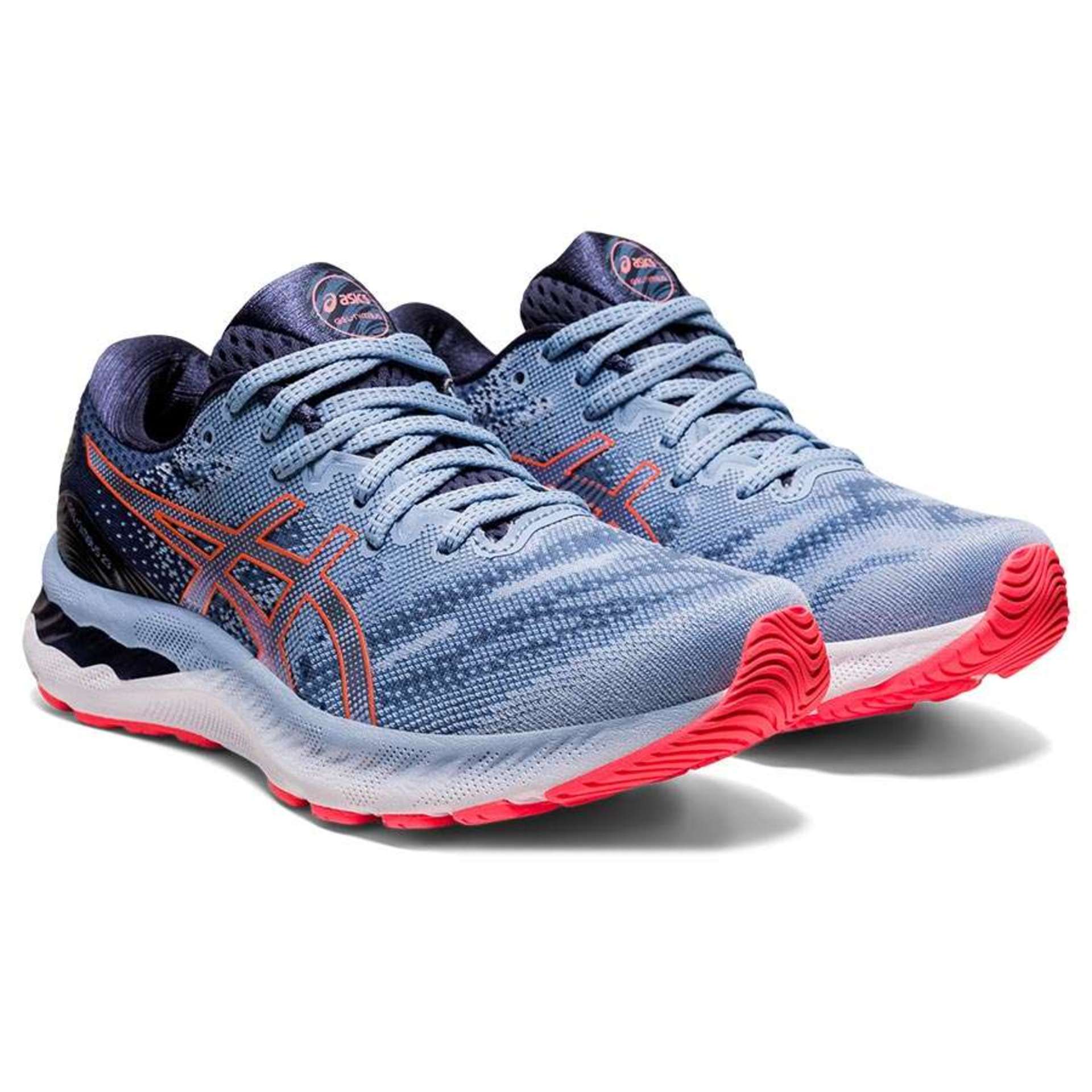 Tweedekans Asics Gel Nimbus 23 Hardloopschoenen Grijs/Zwart/Rood Dames Maat  40 1/ koop je bij Futurumshop.nl