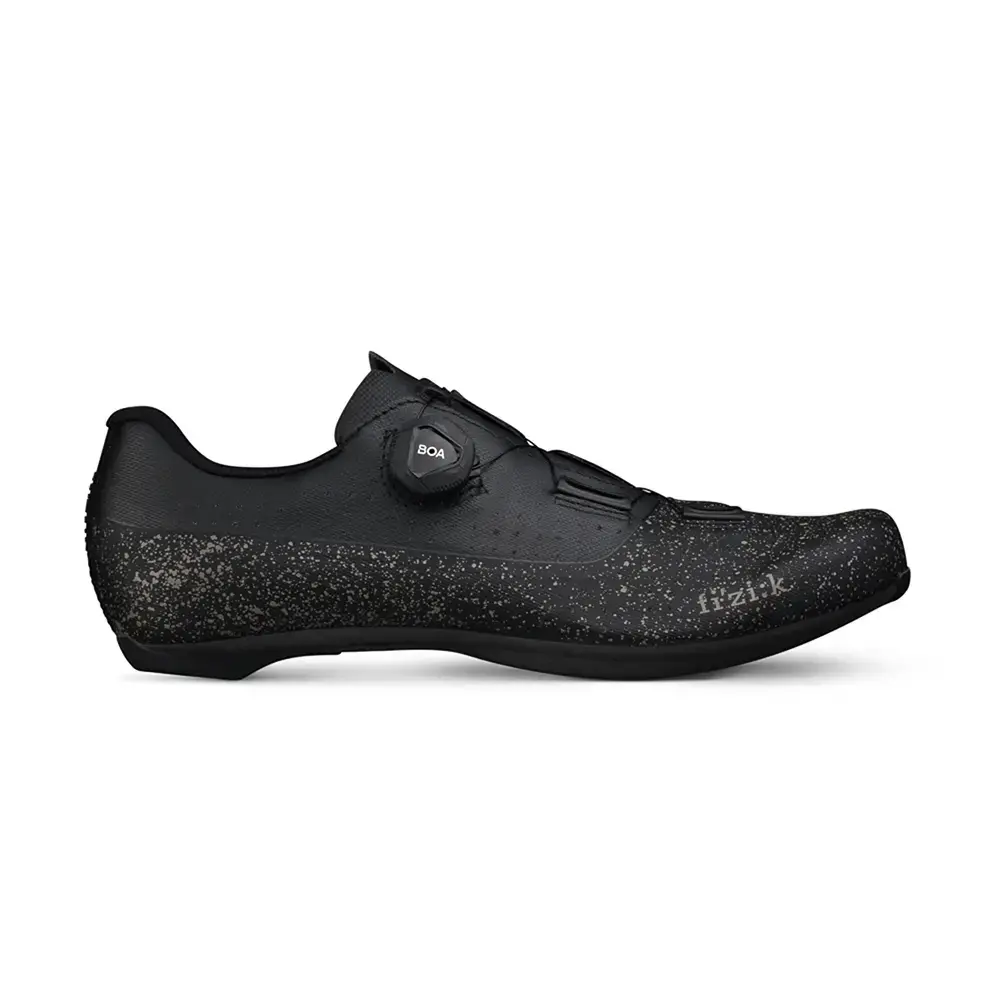 Tweedekans Fizik Tempo Overcurve R4 Wielrenschoenen Zwart Heren Maat 48 koop je bij Futurumshop