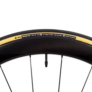 Ere Research Genus CCR Clincher ProRoad Racefiets Band Zwart/Skinwall